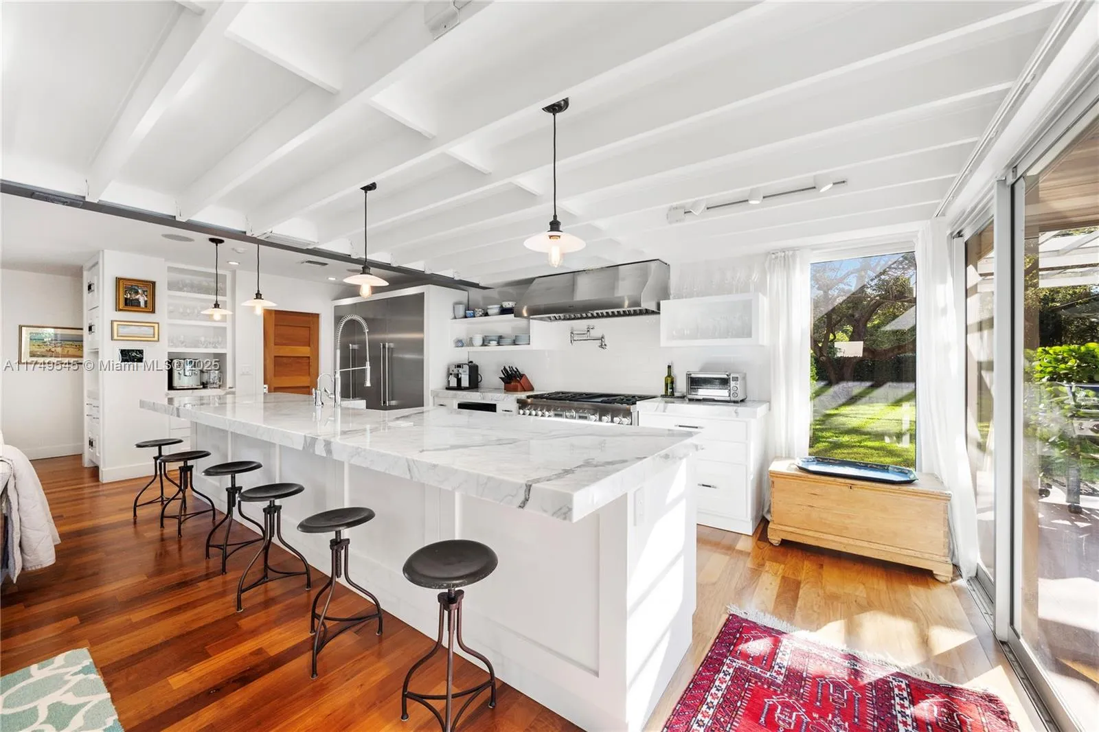 Miami, Florida 33143, United States, 4 Bedrooms Bedrooms, ,4 BathroomsBathrooms,Residential,Active,487