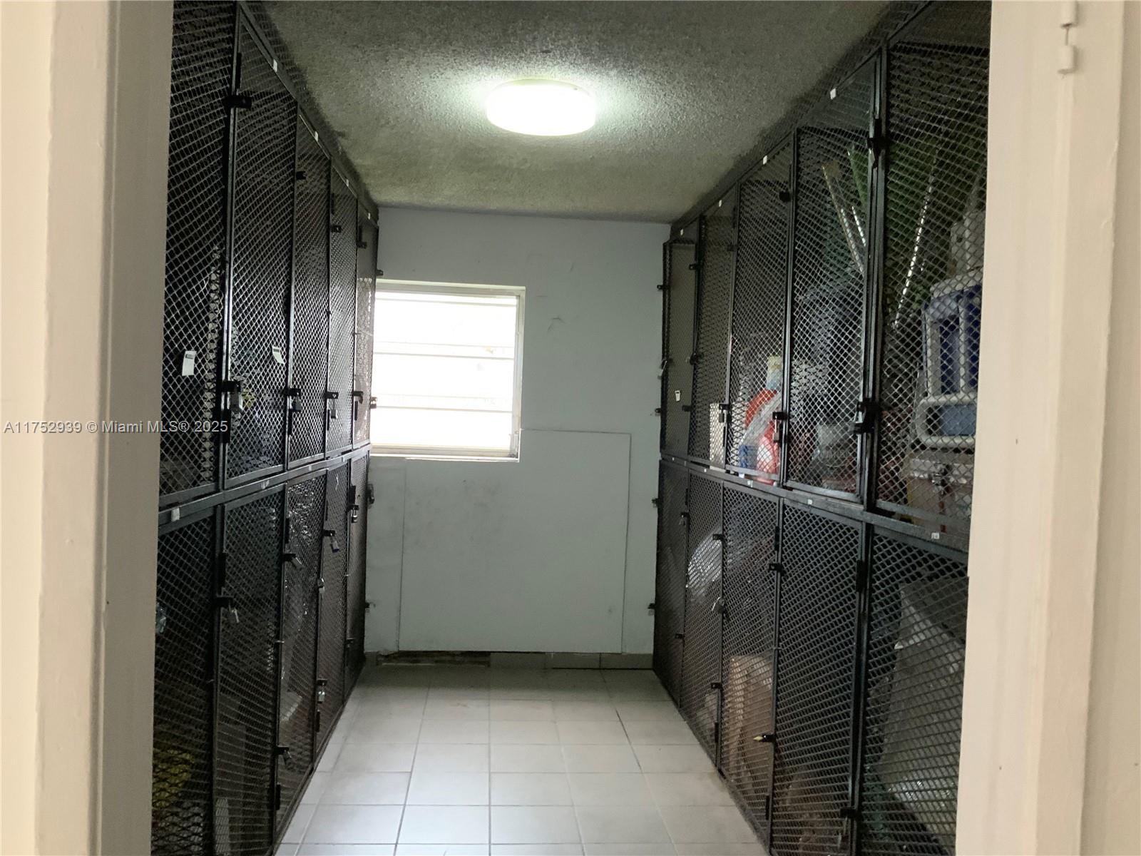 PINESIDE NO 2 CONDO - Residential