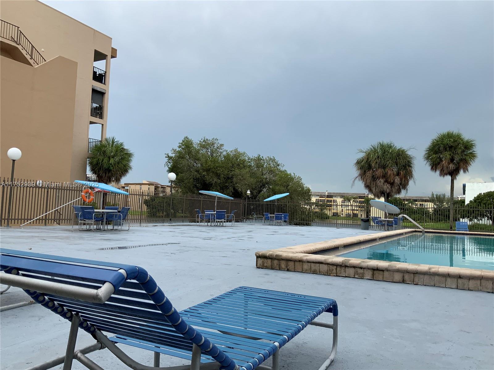 PINESIDE NO 2 CONDO - Residential