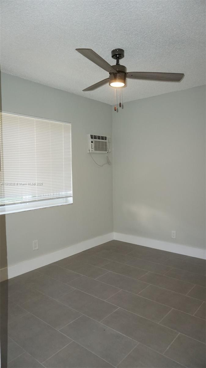 RIVERSIDE ADD AMEN PLAT - Residential Lease