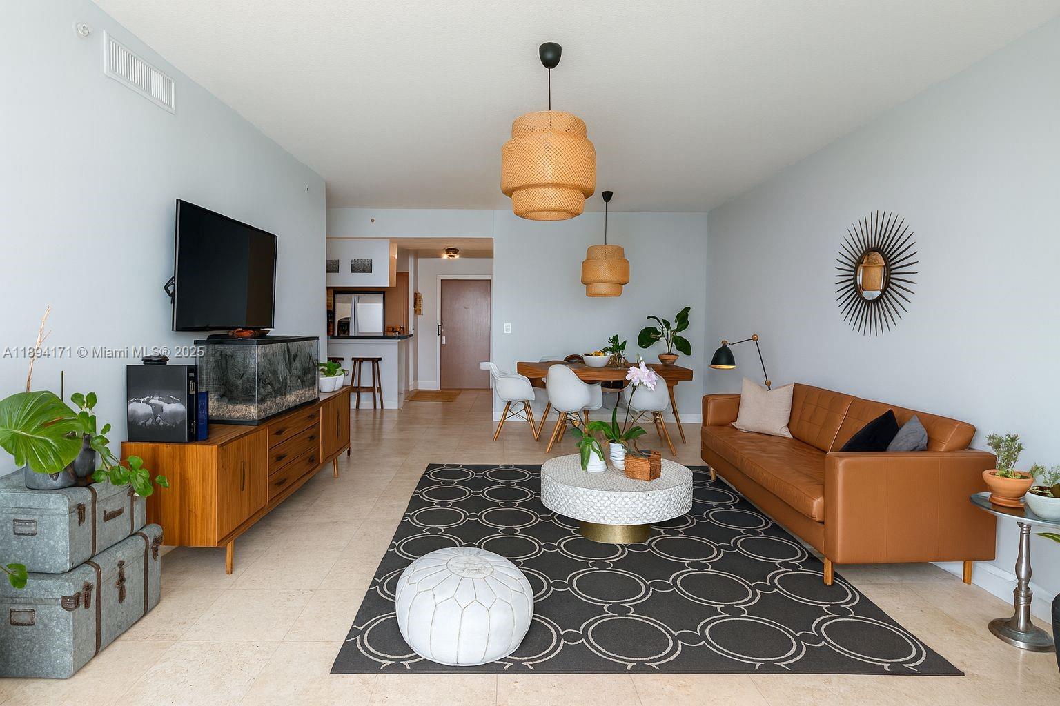 31 SE 5th St 4016