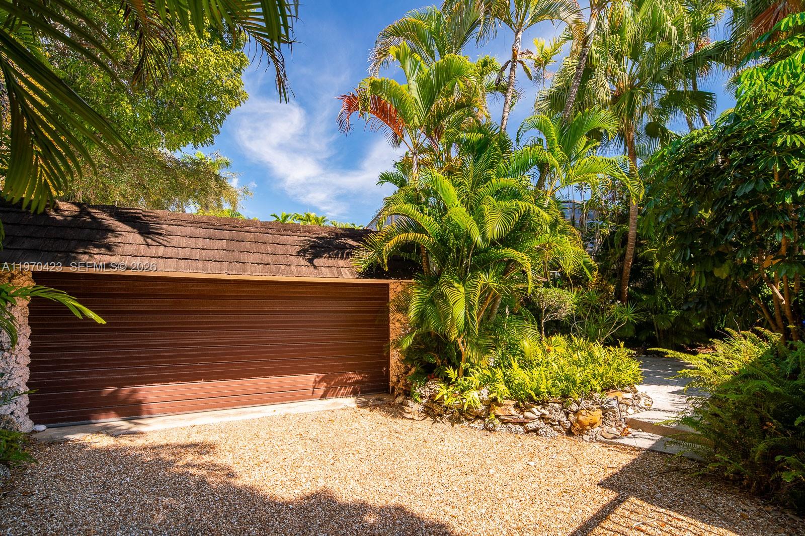 FOUR-WAY LODGE ESTATES - Residential