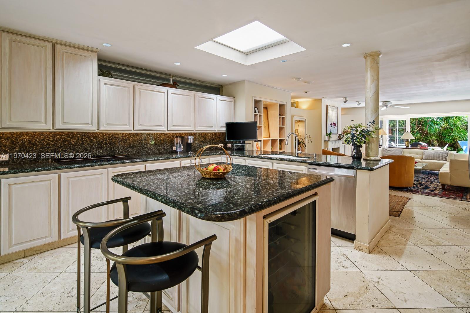 FOUR-WAY LODGE ESTATES - Residential