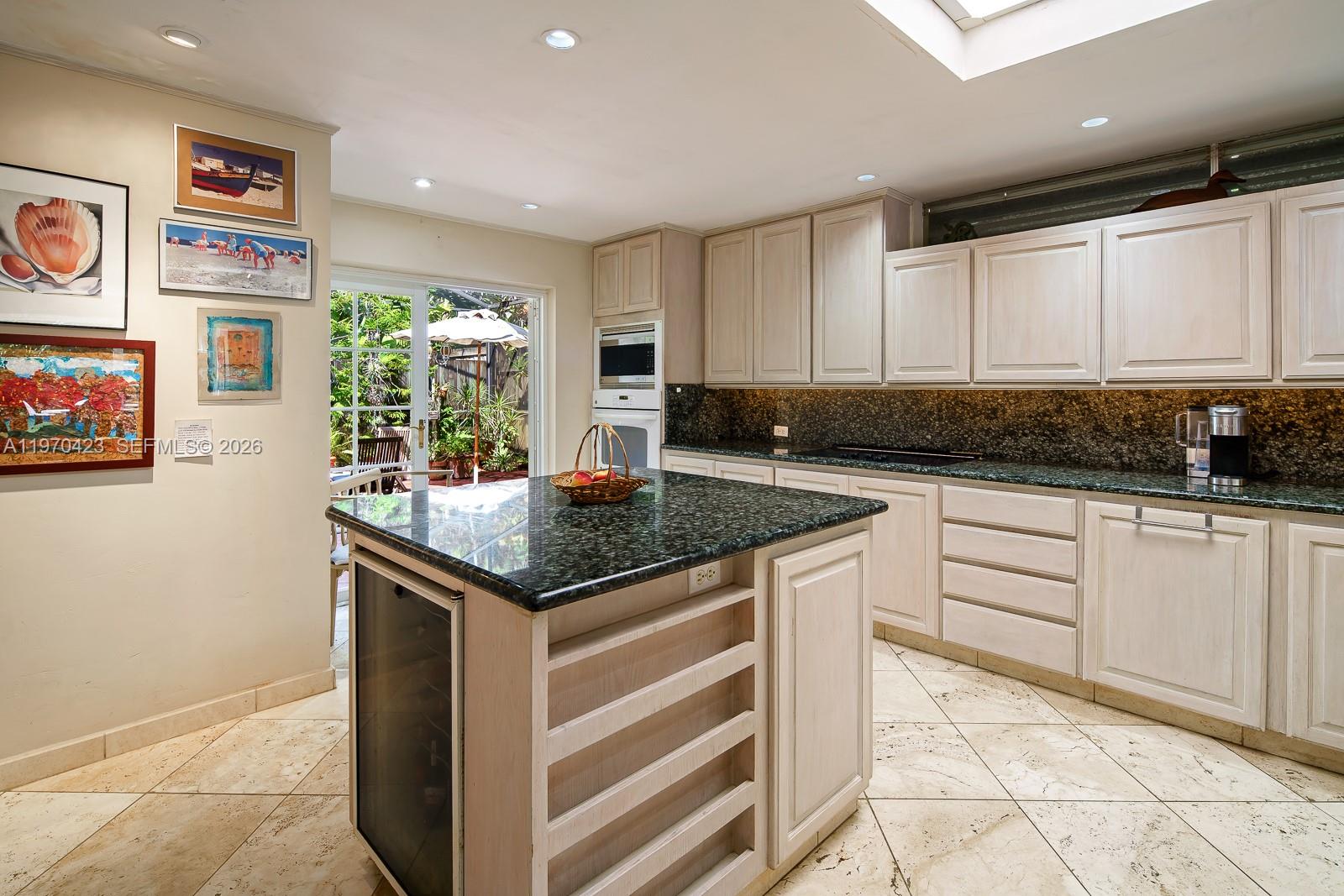 FOUR-WAY LODGE ESTATES - Residential