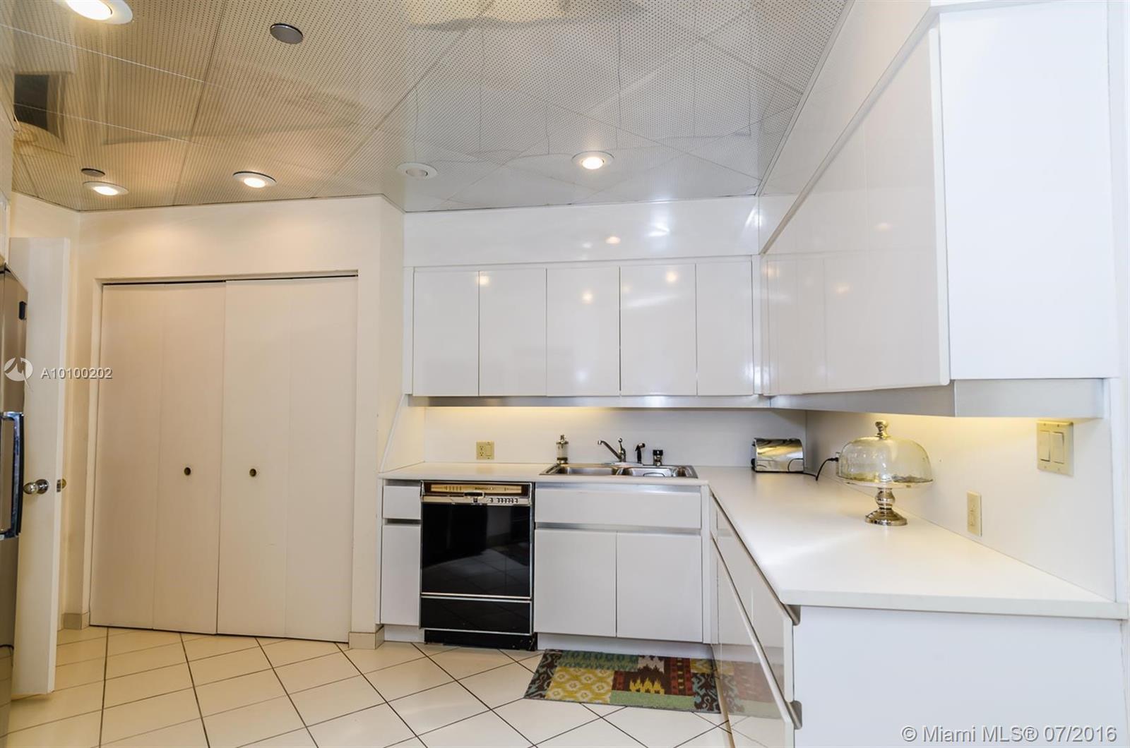 WILLIAMS ISLAND - Residential Lease