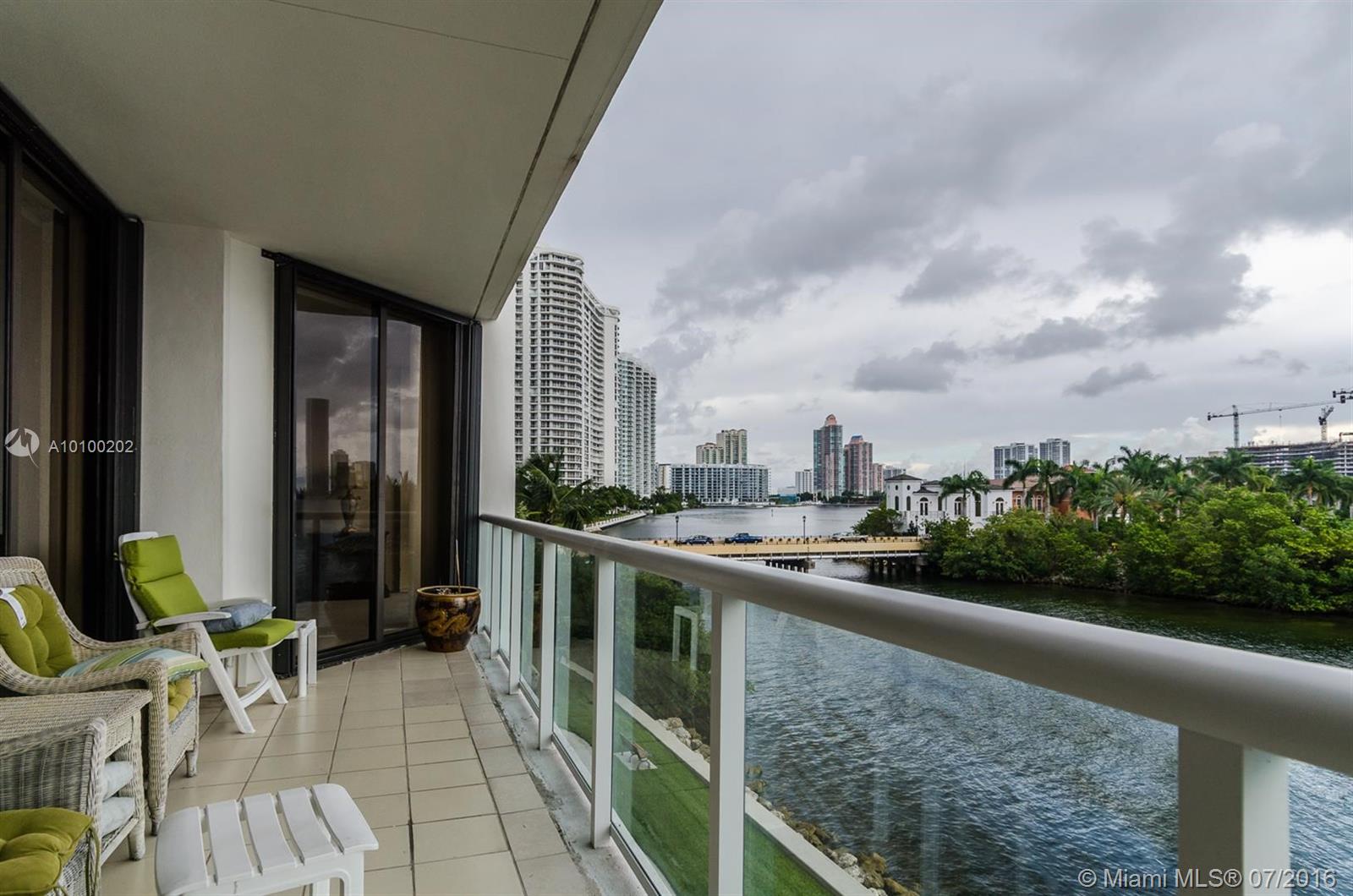 WILLIAMS ISLAND - Residential Lease