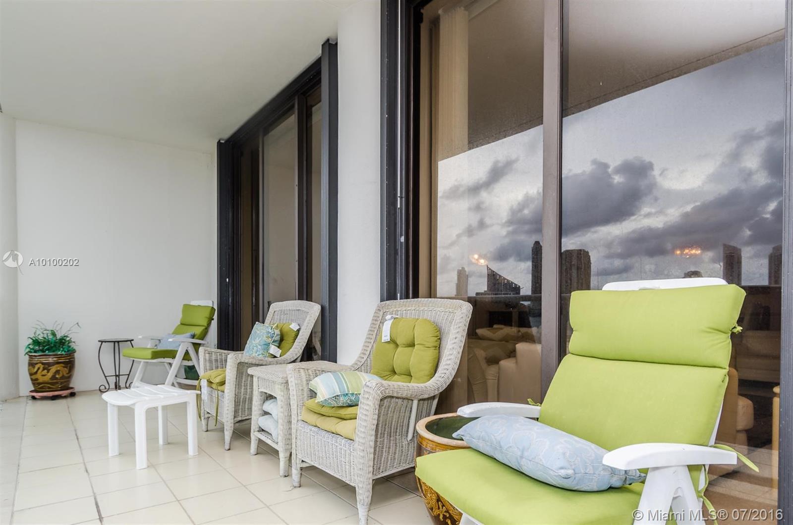 WILLIAMS ISLAND - Residential Lease