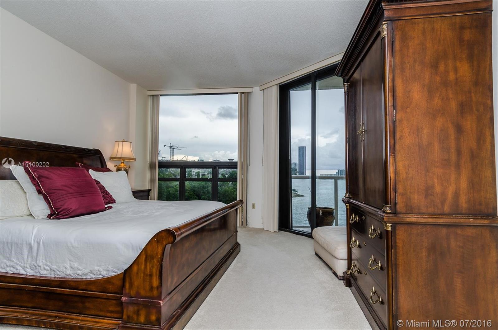 WILLIAMS ISLAND - Residential Lease