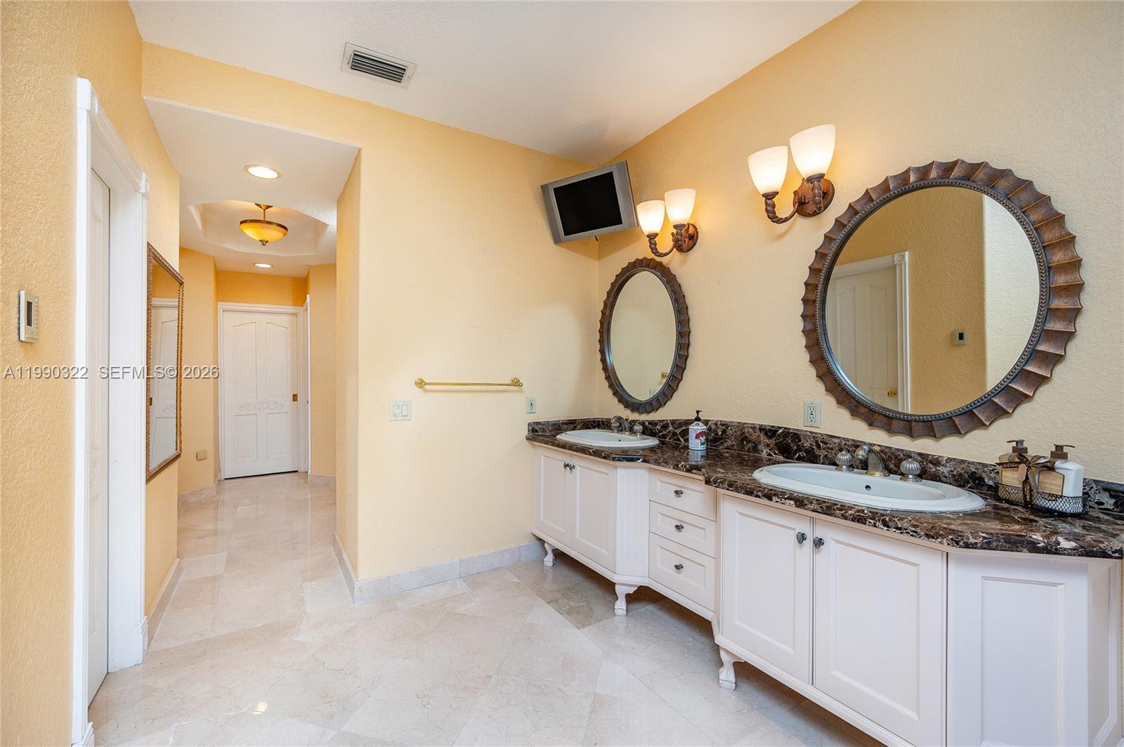 FOUST SUB - Residential