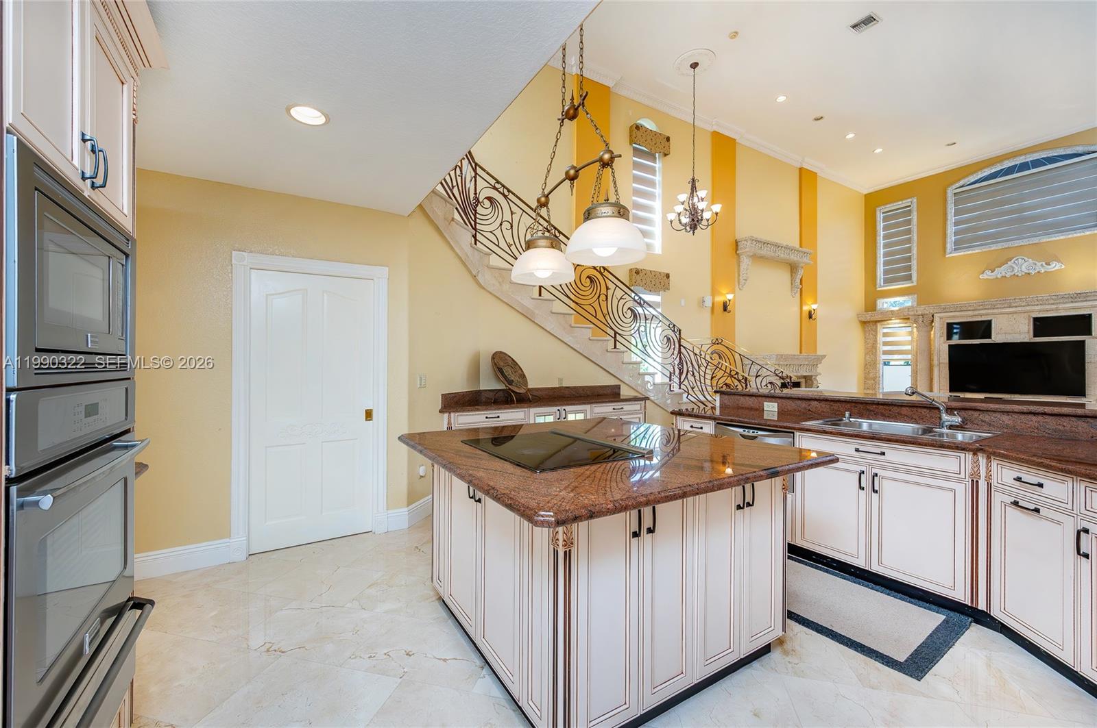 FOUST SUB - Residential