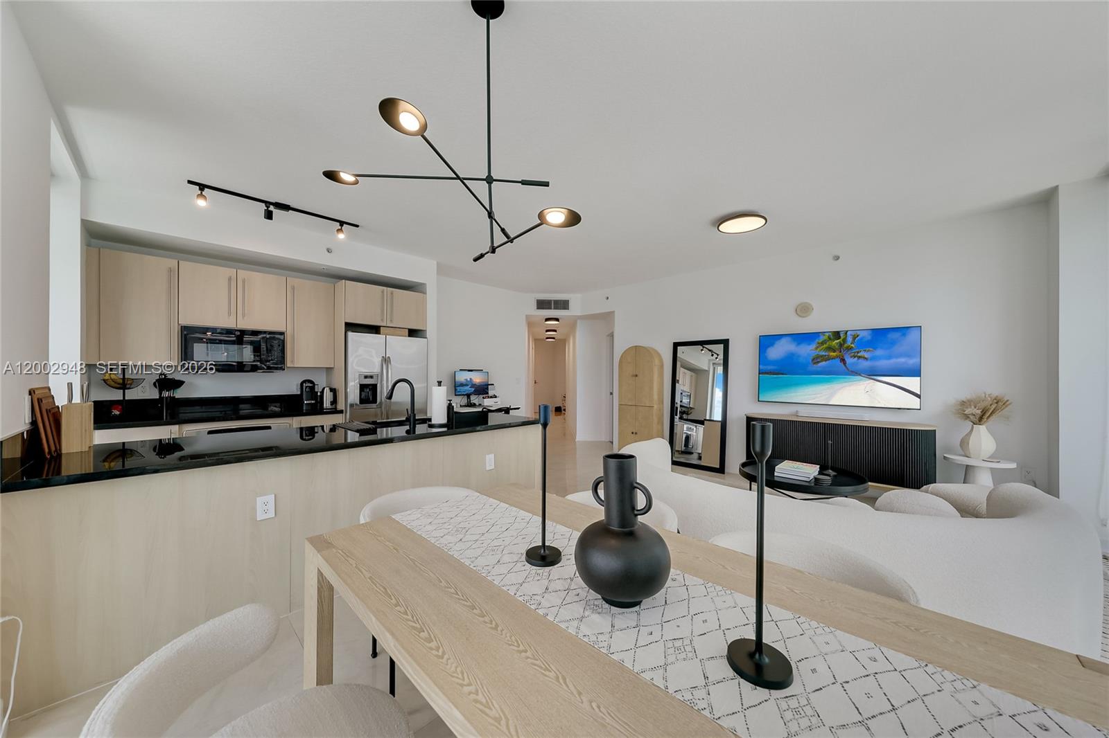 1111 SW 1st Ave 2719-N