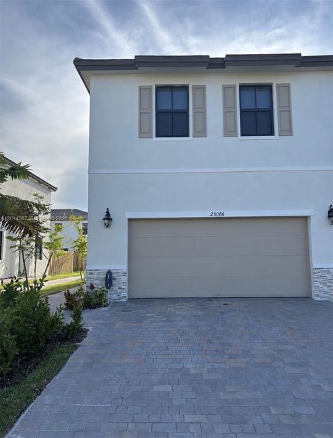 23086 SW 130th Ave 23086 Miami FL 33170