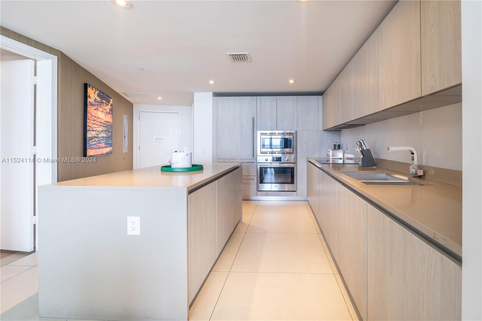 4111 SOUTH OCEAN DRIVE CO - Residential