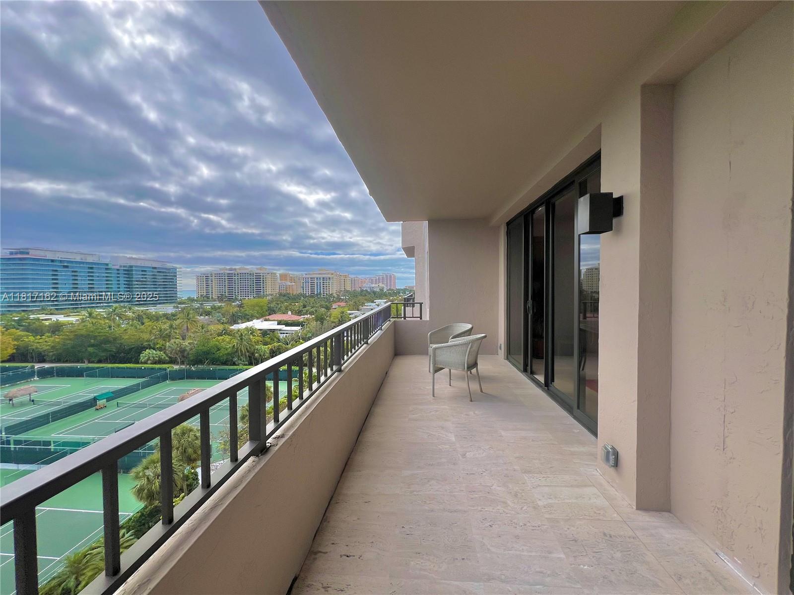 THE EMERALDBAY @ KEY COLON - Residential