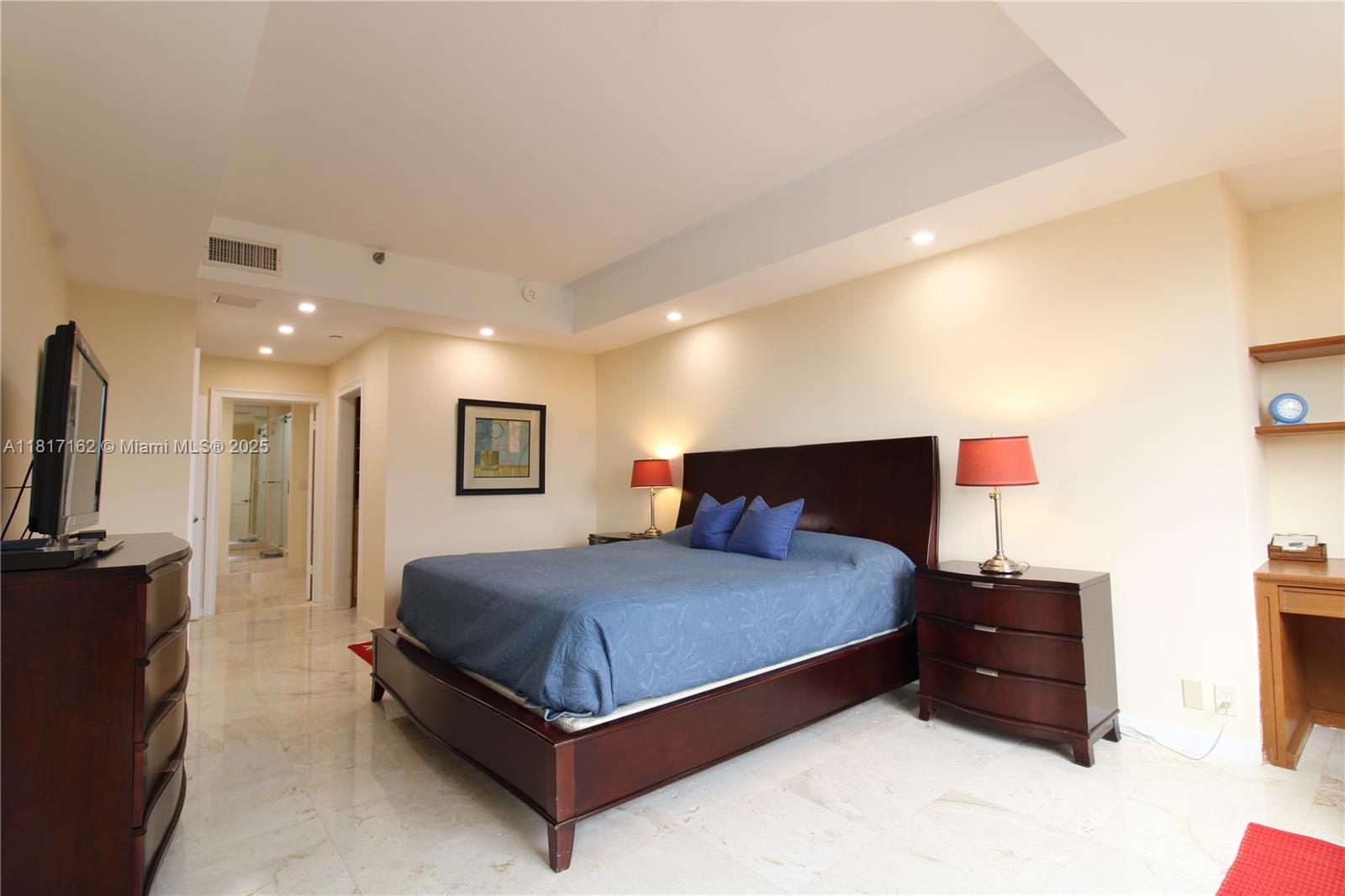 THE EMERALDBAY @ KEY COLON - Residential