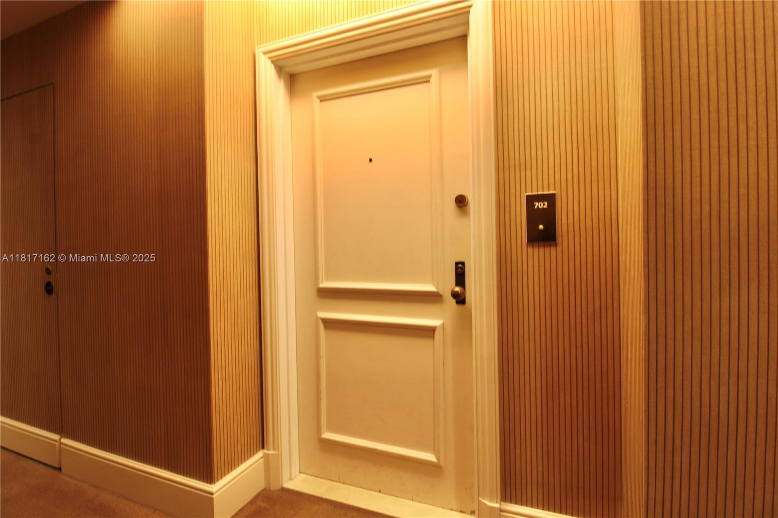 THE EMERALDBAY @ KEY COLON - Residential