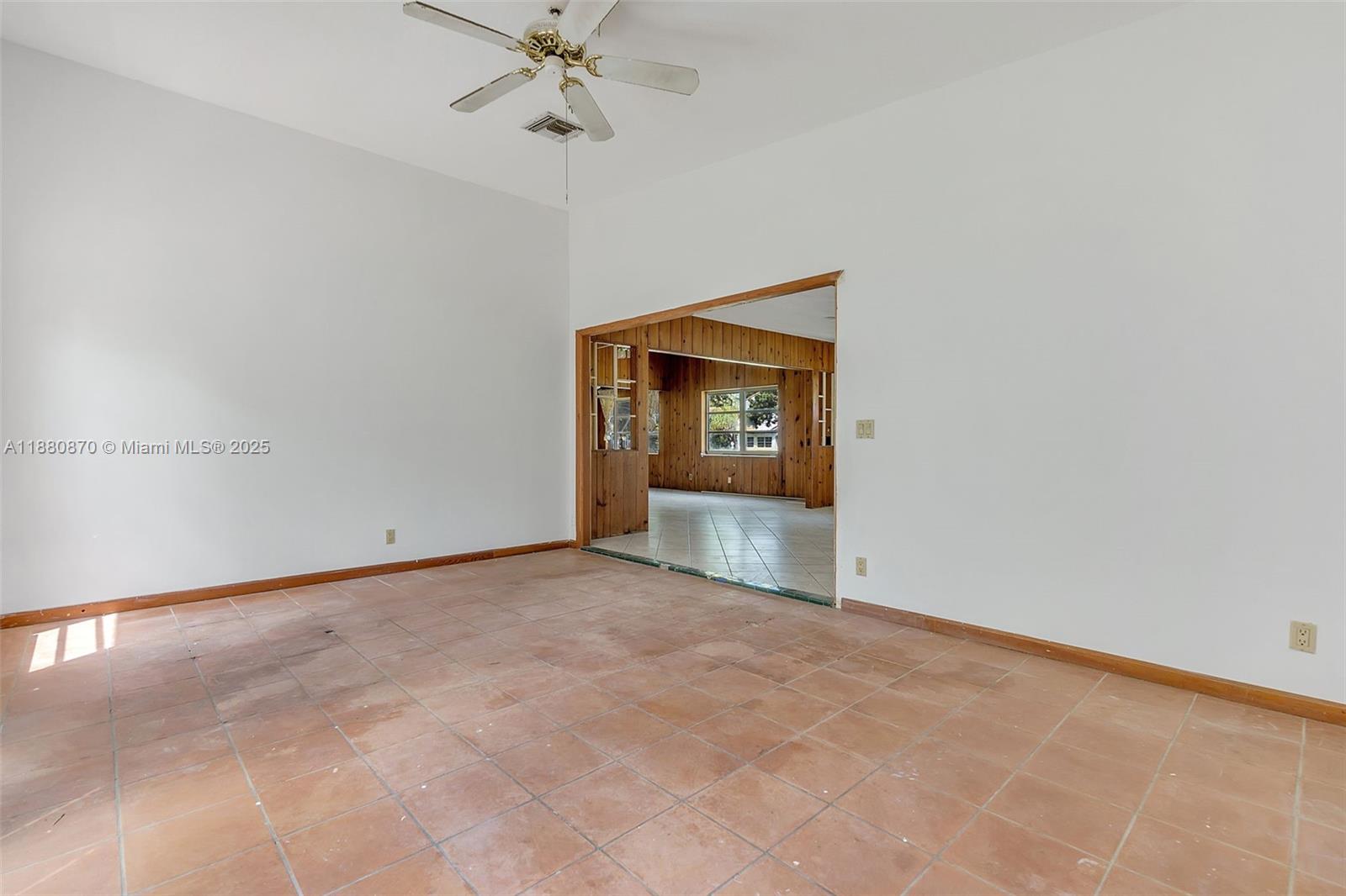 BOYNTON HEIGHTS - Residential
