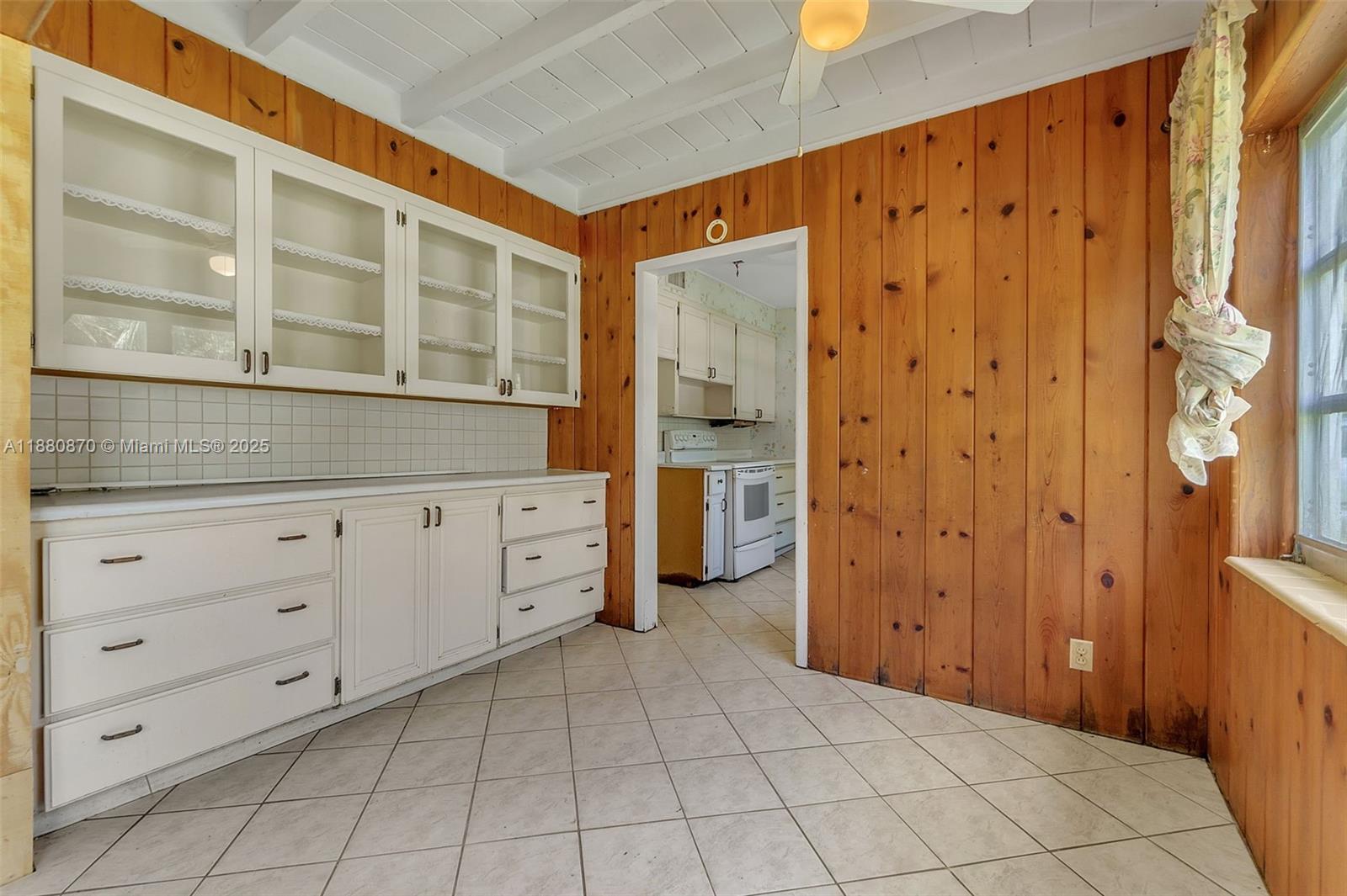 BOYNTON HEIGHTS - Residential
