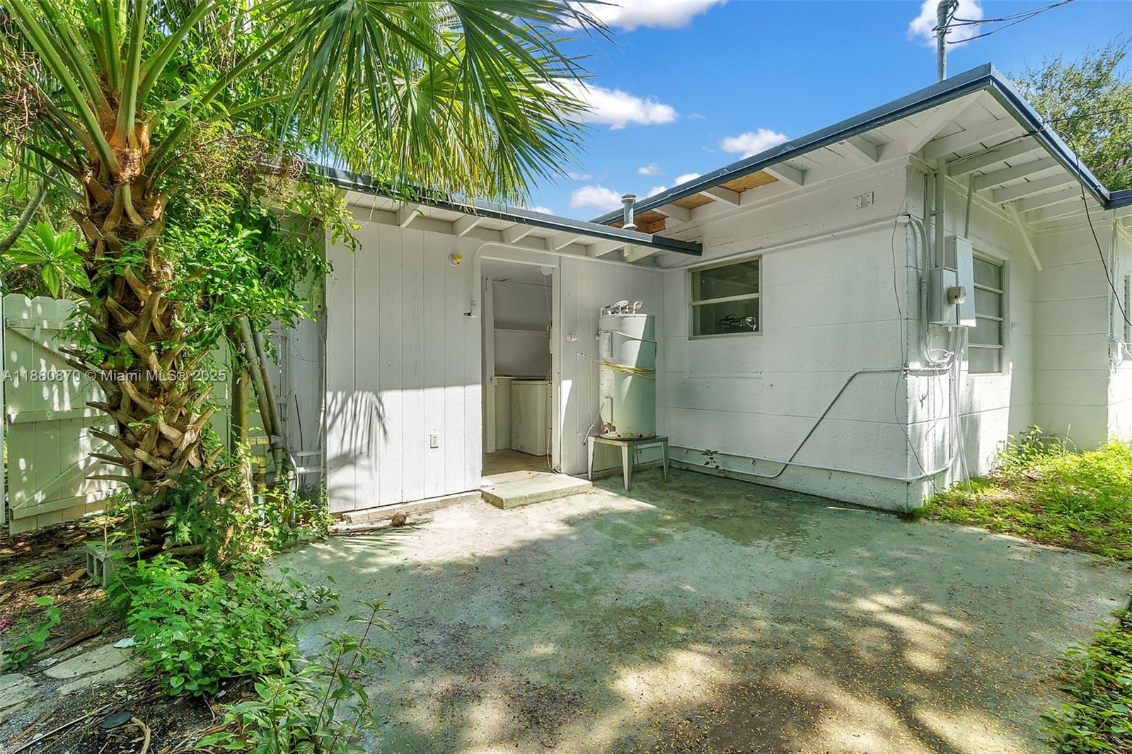 BOYNTON HEIGHTS - Residential