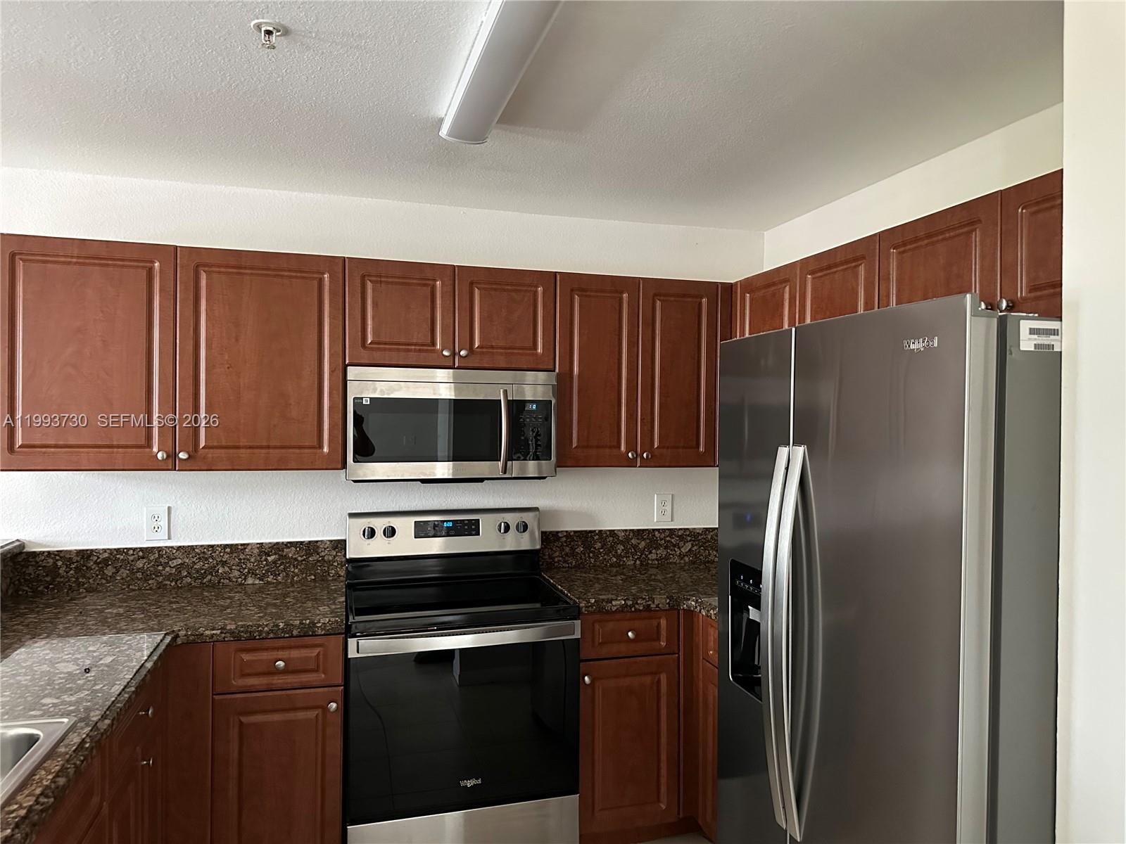 PROMENADE SHORES AT DORAL - Residential Lease