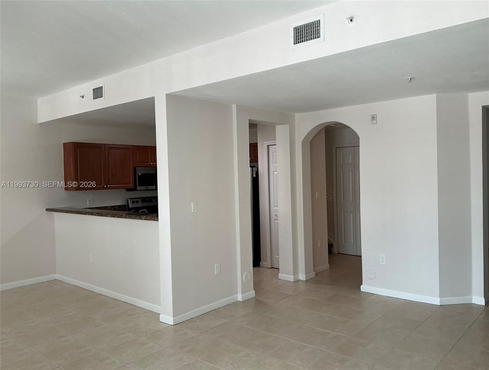 PROMENADE SHORES AT DORAL - Residential Lease