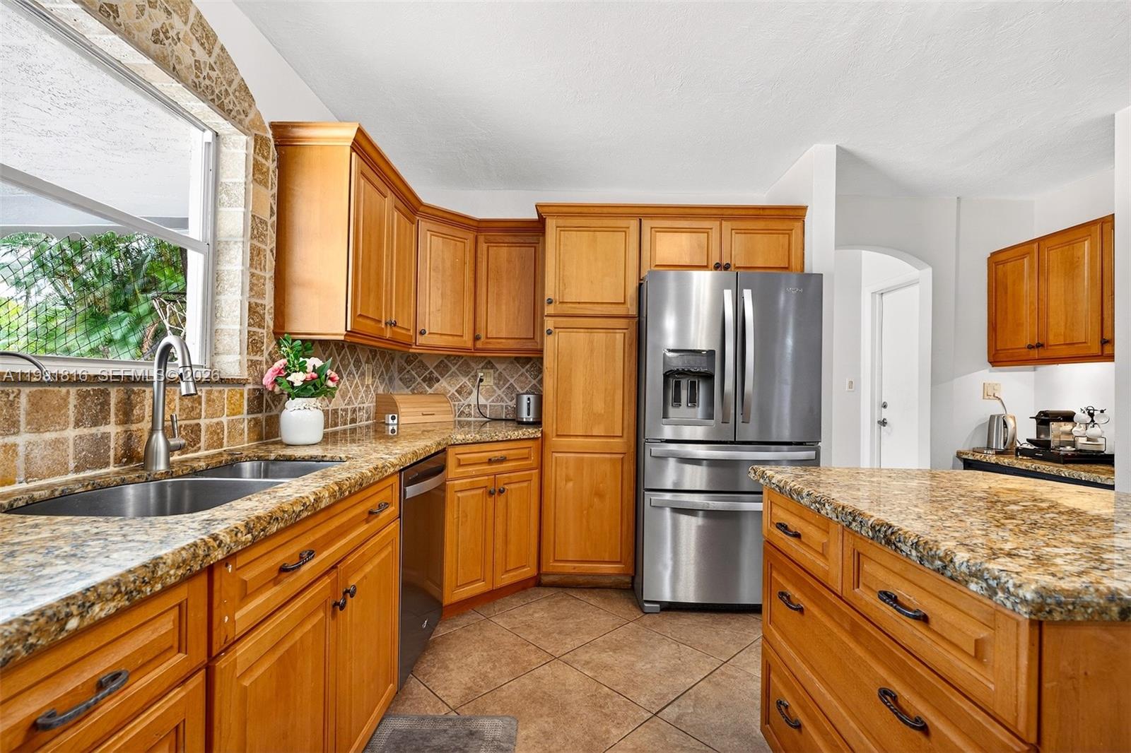 D & M ACRES - Residential