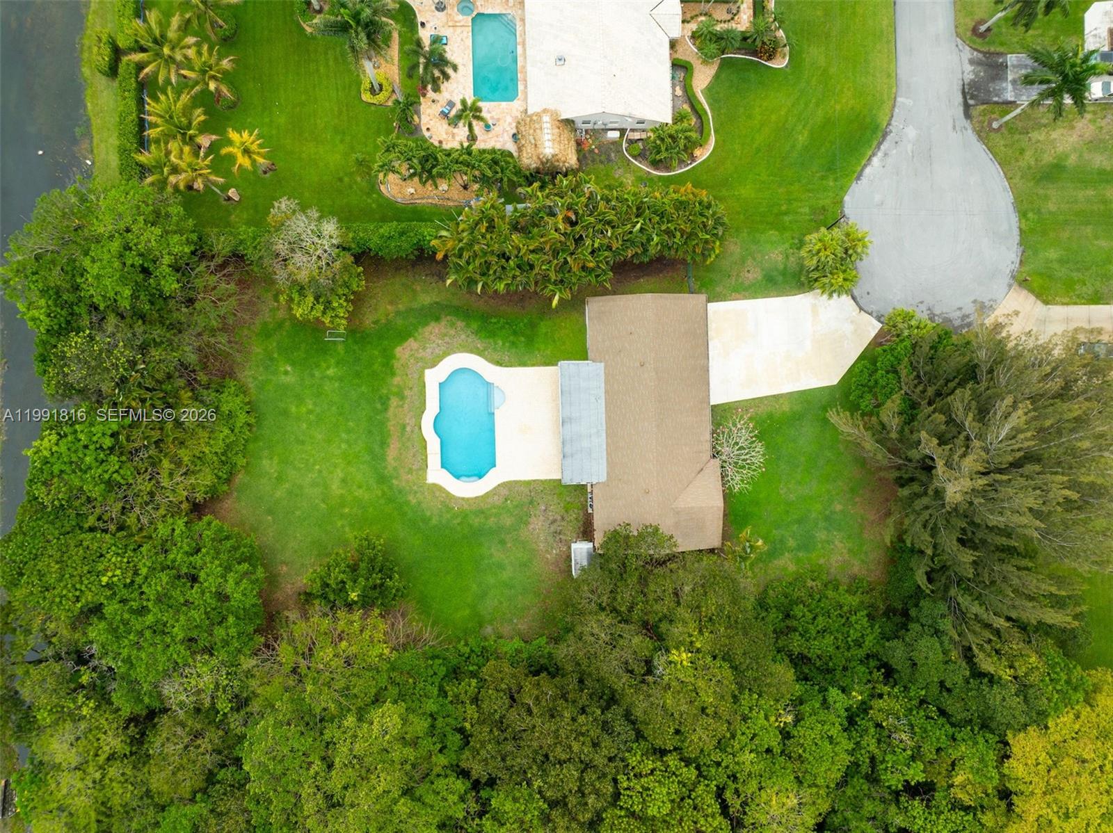 D & M ACRES - Residential