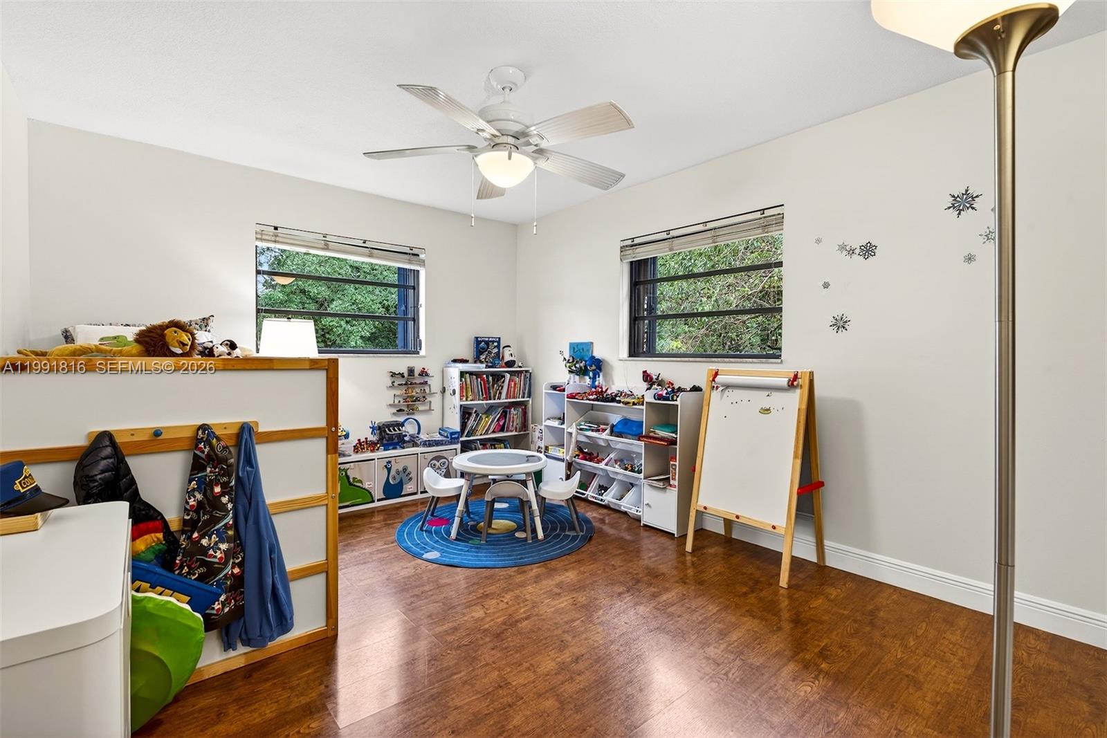 D & M ACRES - Residential