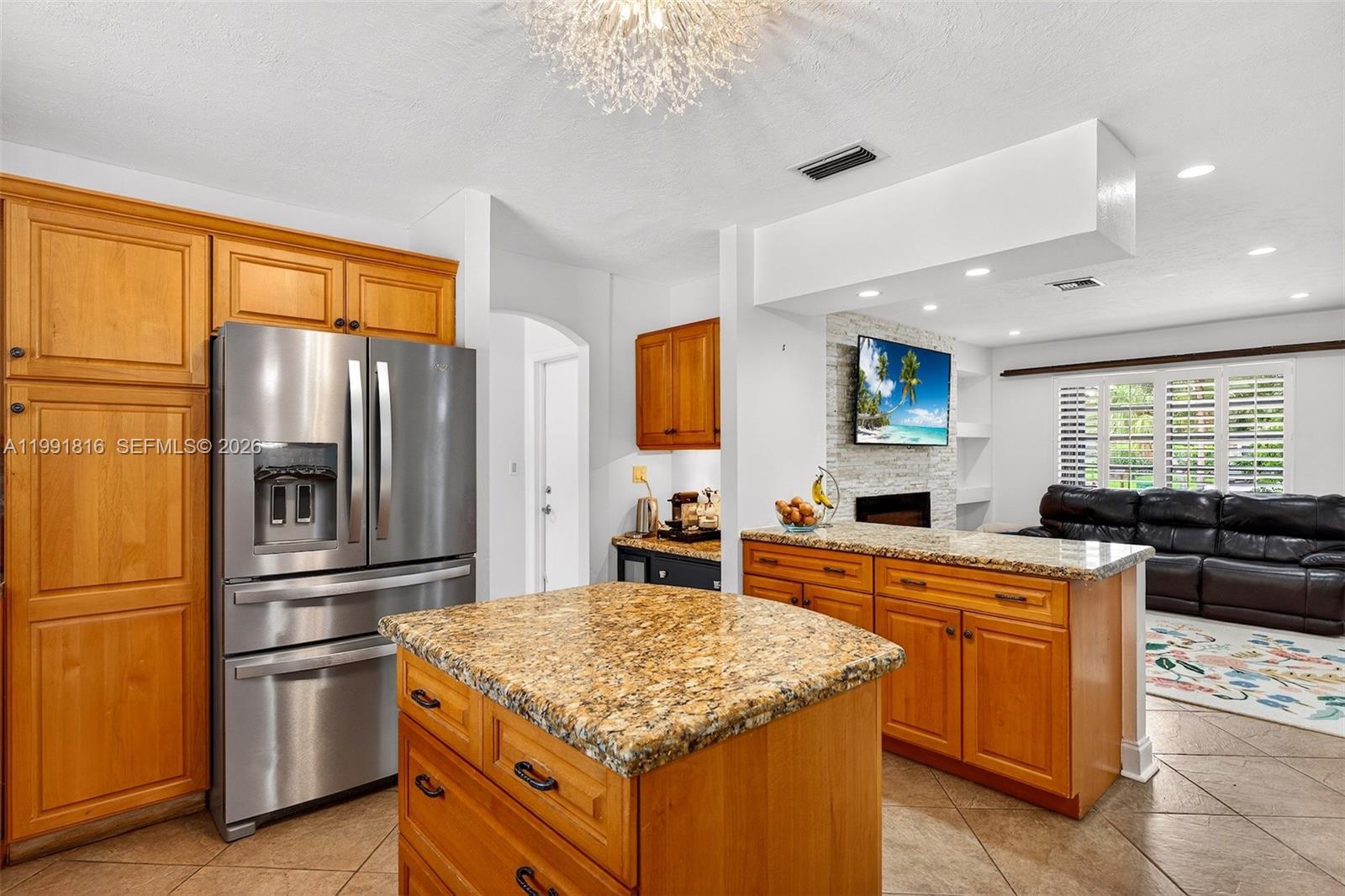 D & M ACRES - Residential