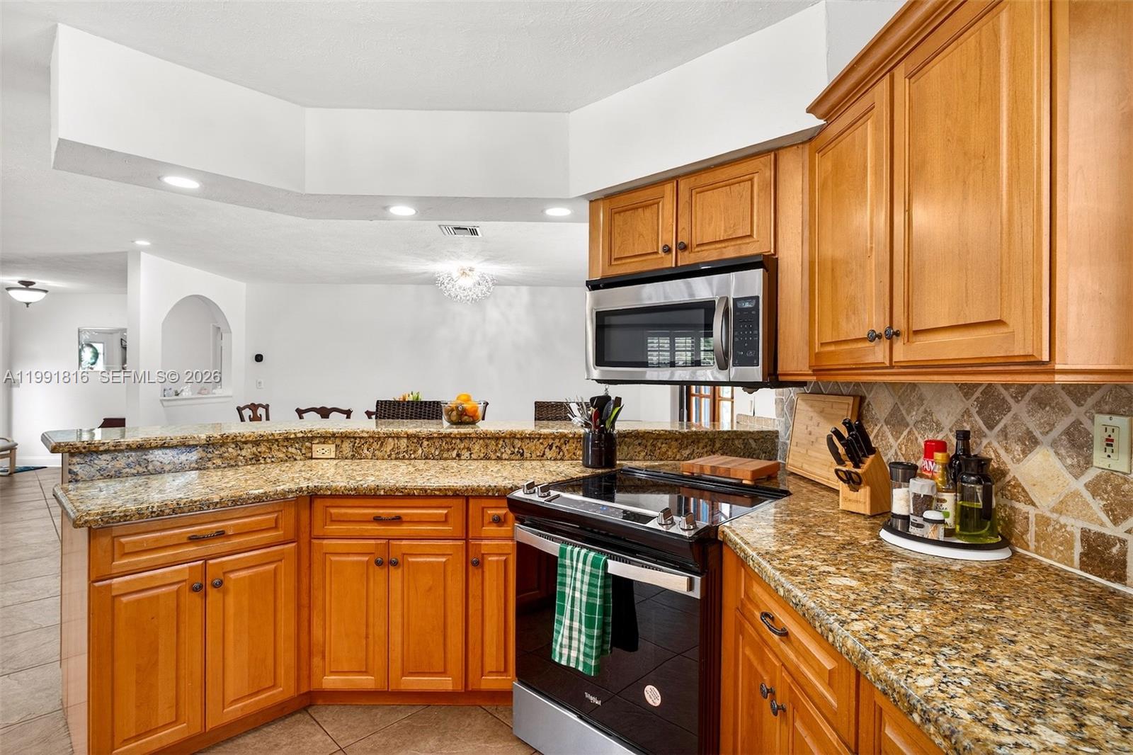 D & M ACRES - Residential