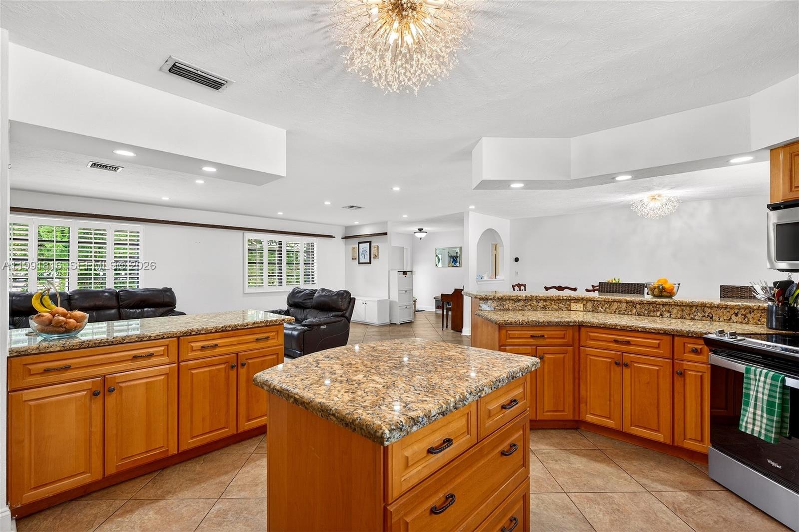 D & M ACRES - Residential