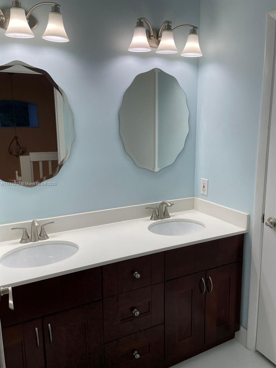 SECTOR 3 - PARCELS C D E - Residential Lease