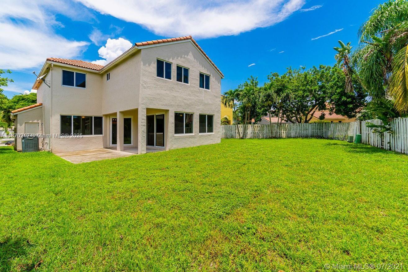 SECTOR 3 - PARCELS C D E - Residential Lease