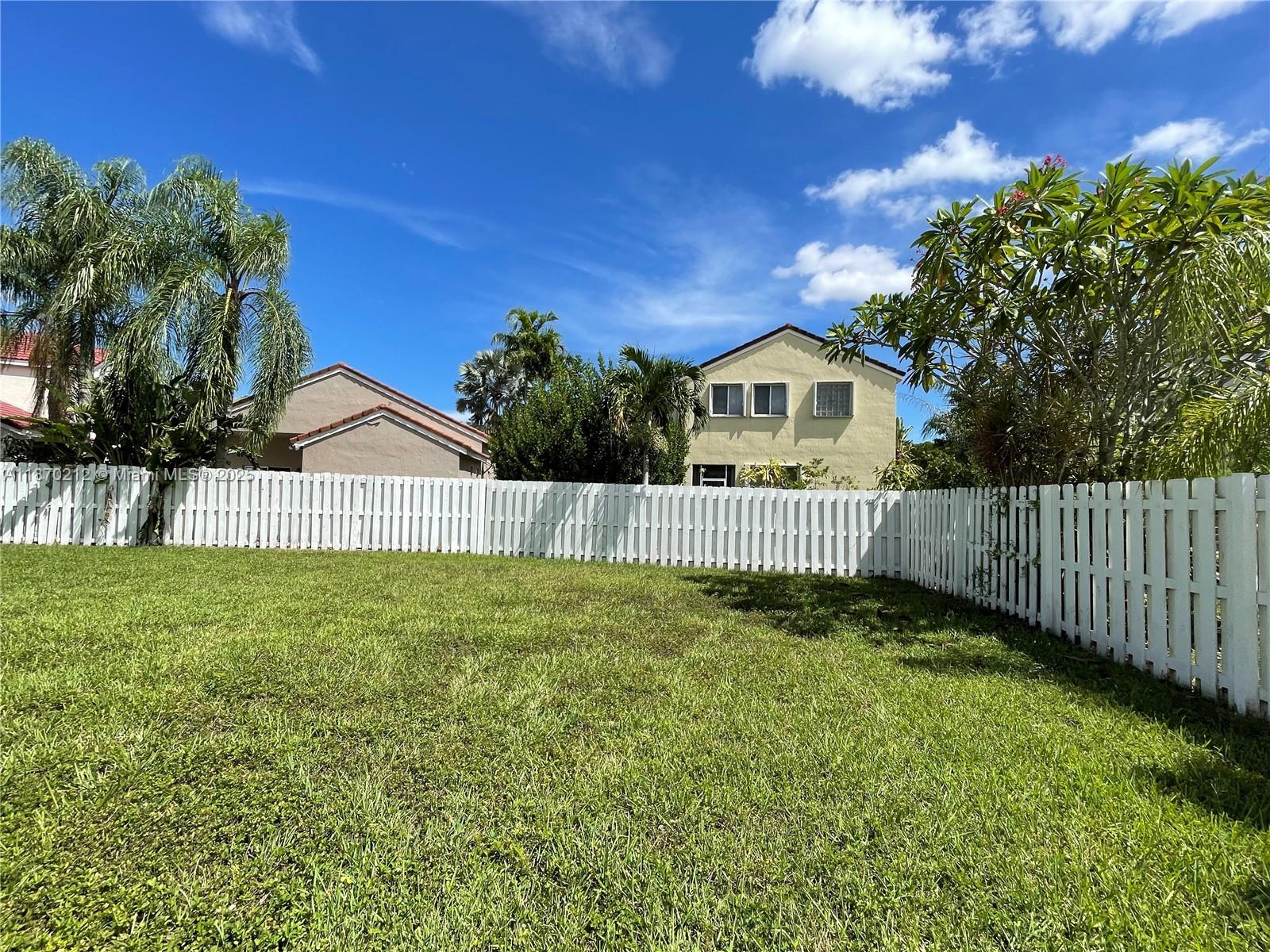 SECTOR 3 - PARCELS C D E - Residential Lease