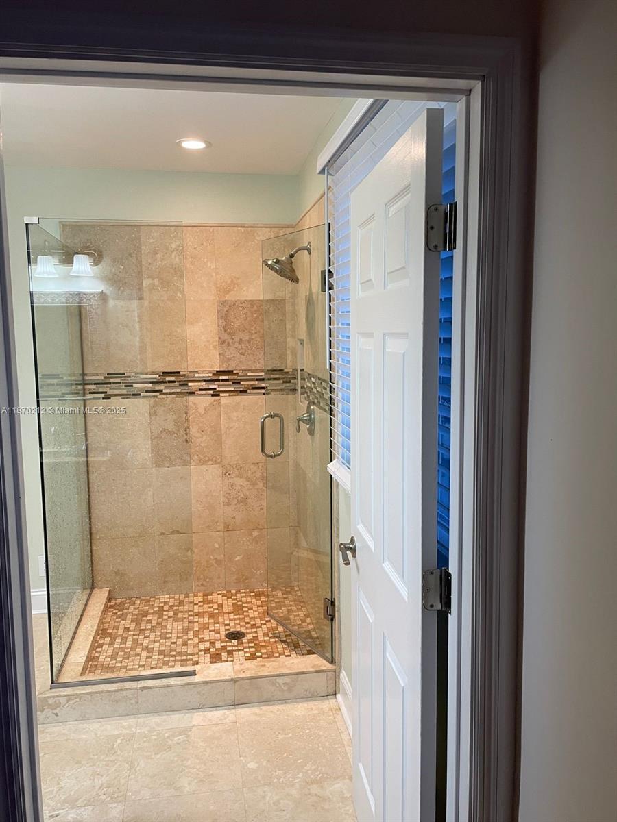 SECTOR 3 - PARCELS C D E - Residential Lease