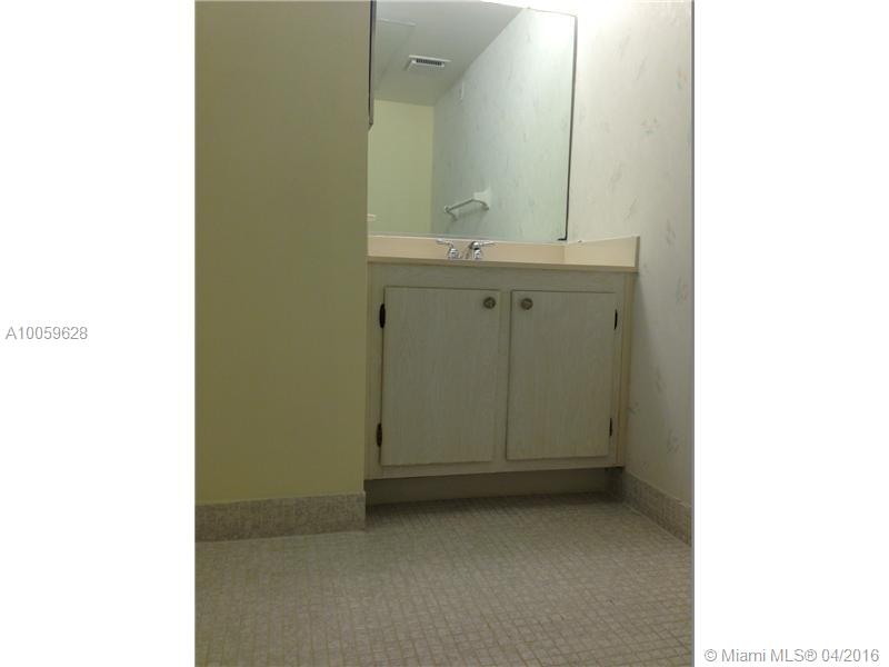 Oakland Shores 1 Condo - Residential Lease