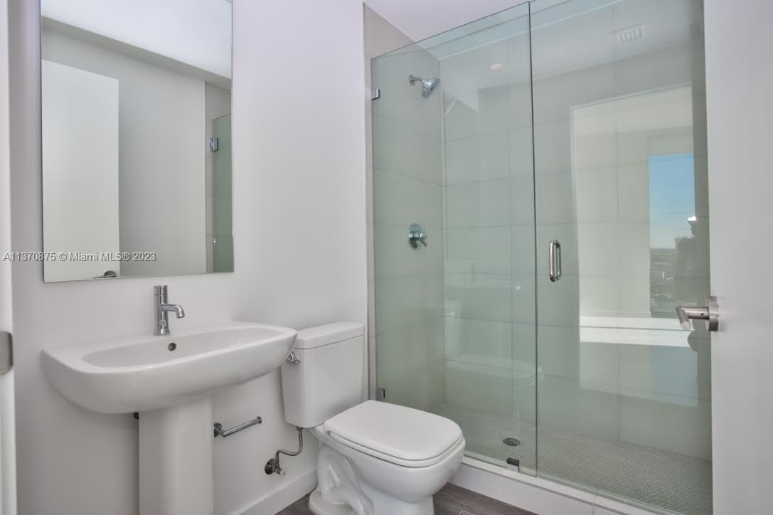Biscayne Beach Condo - Residential Lease