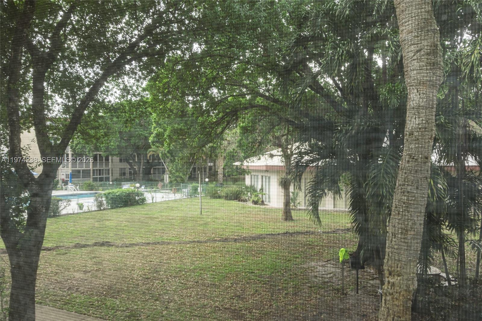 CYPRESS CHASE CONDO NO 8 - Residential