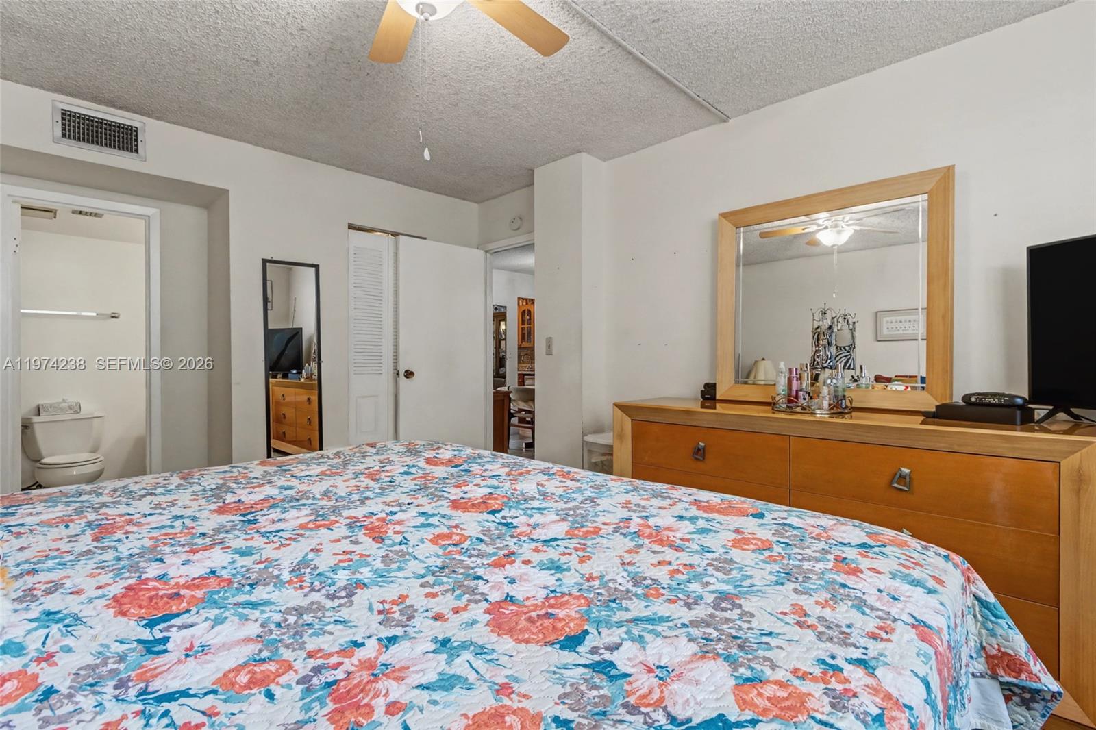 CYPRESS CHASE CONDO NO 8 - Residential