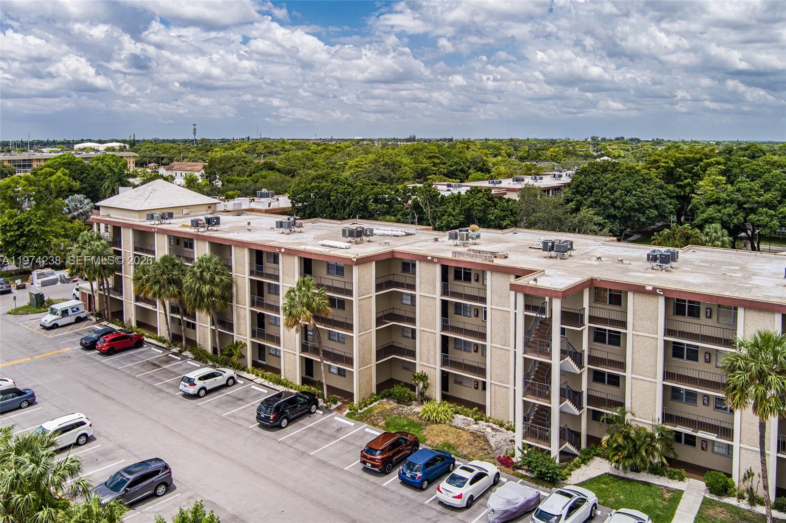 CYPRESS CHASE CONDO NO 8 - Residential