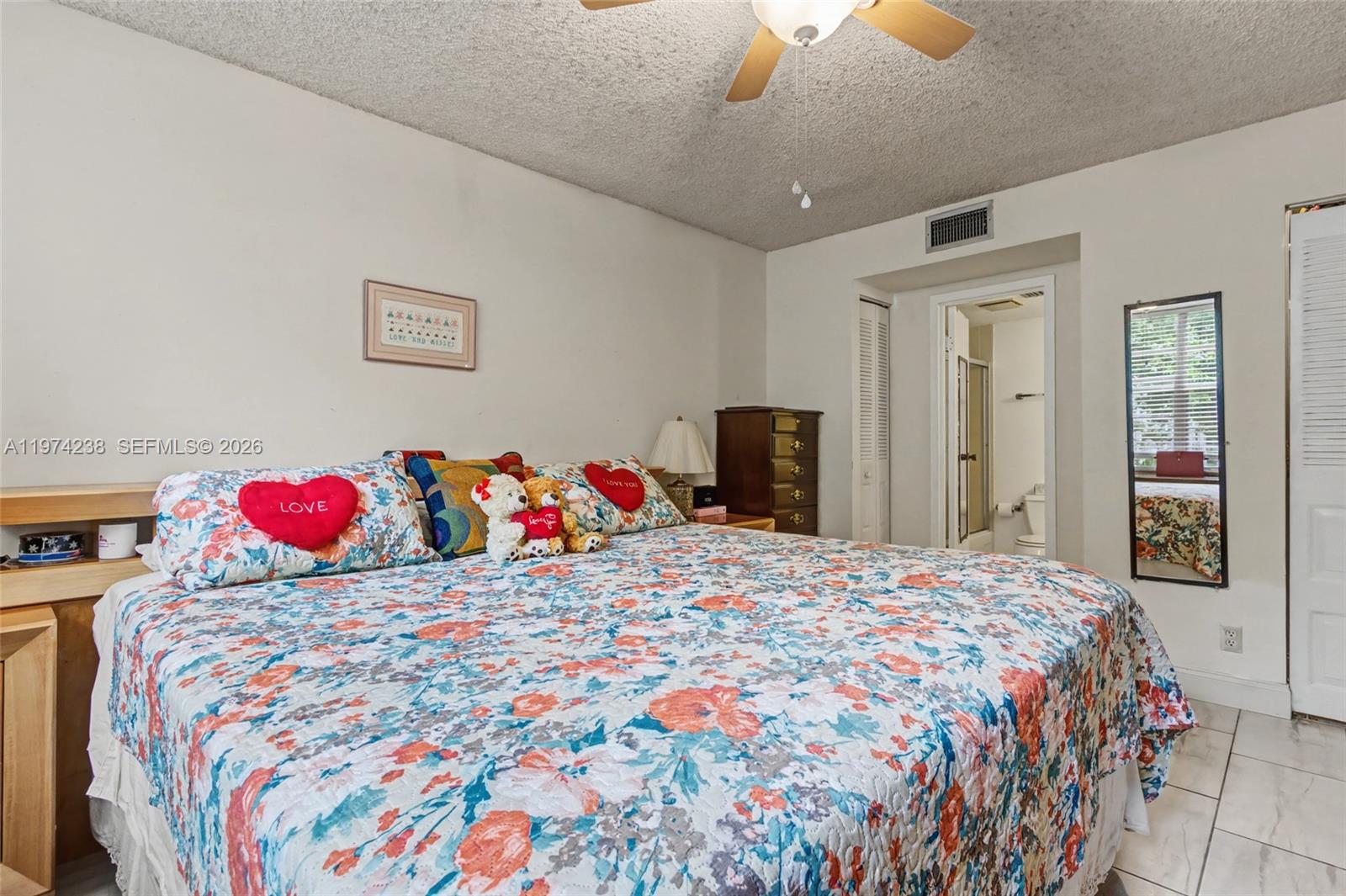 CYPRESS CHASE CONDO NO 8 - Residential