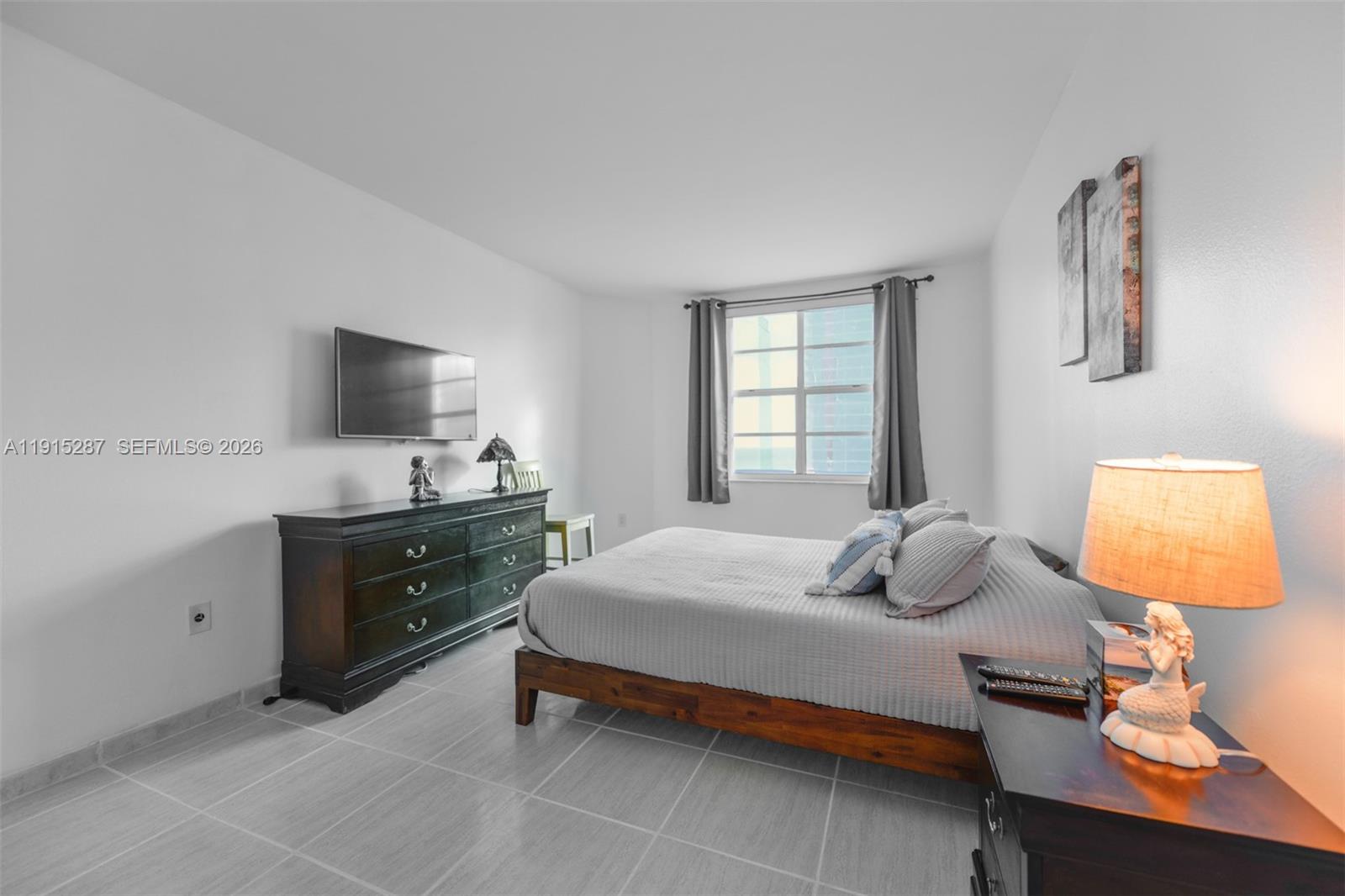 HEMISPHERES CONDO - Residential