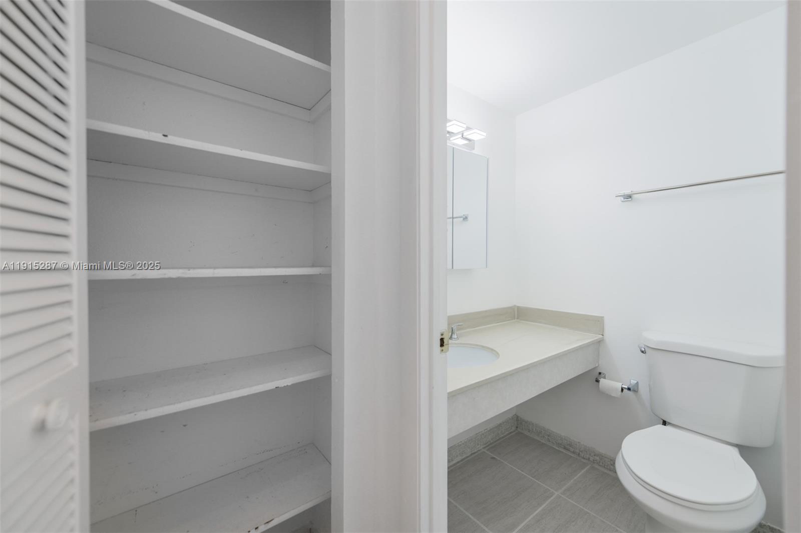 HEMISPHERES CONDO - Residential