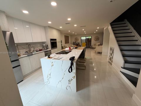 Photo of 14233 SW 94th Cir Ln #101-13, Miami, FL 33186 (MLS # A12027880)