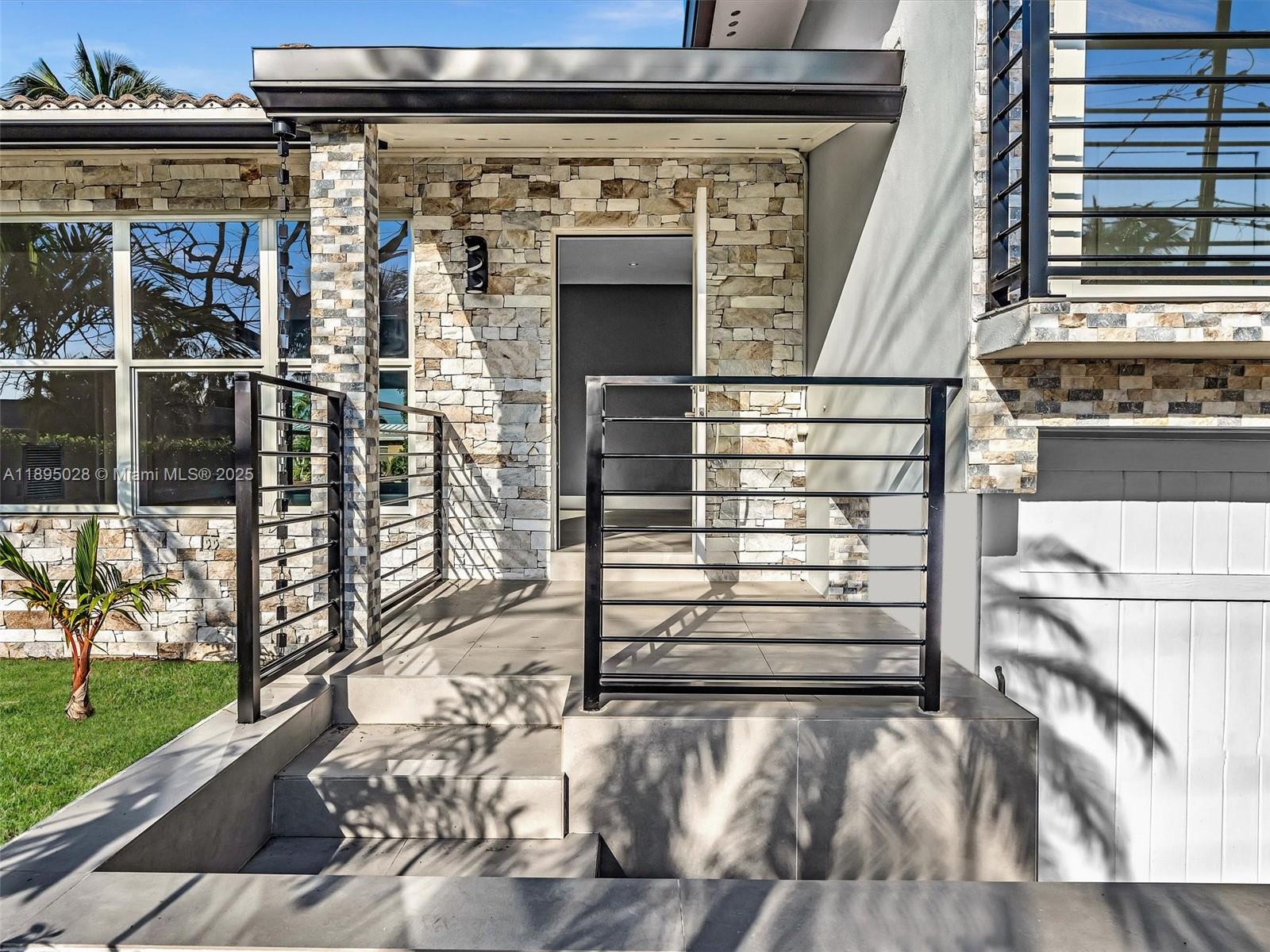 View photos, virtual tours, details... 2141 NE 18th Ave