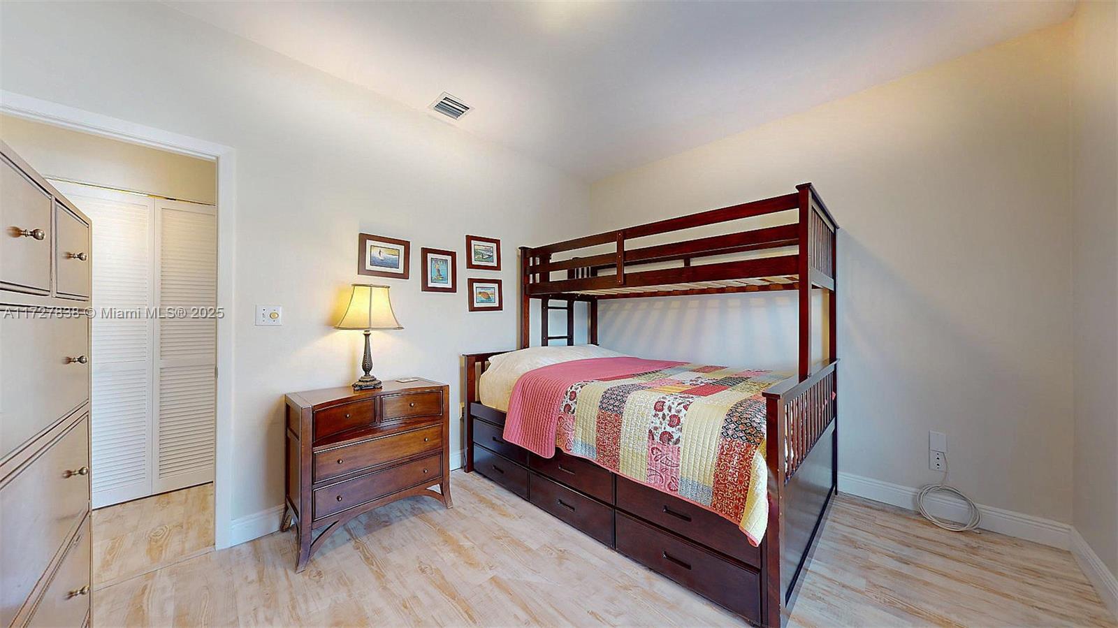 STILLWRIGHT POINT NO 2 - Residential