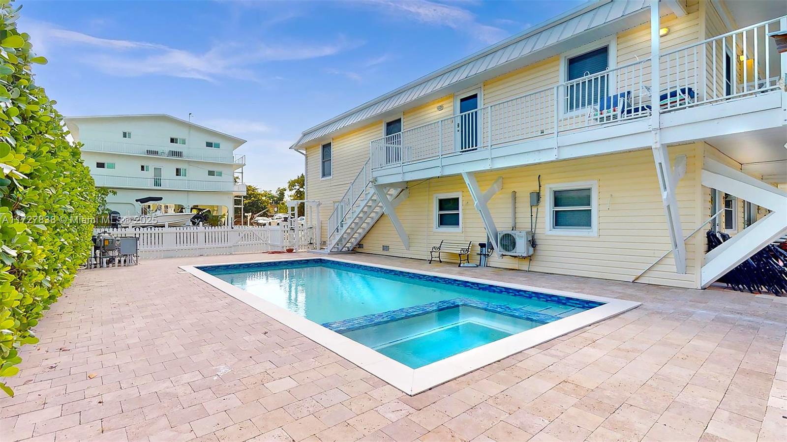 STILLWRIGHT POINT NO 2 - Residential