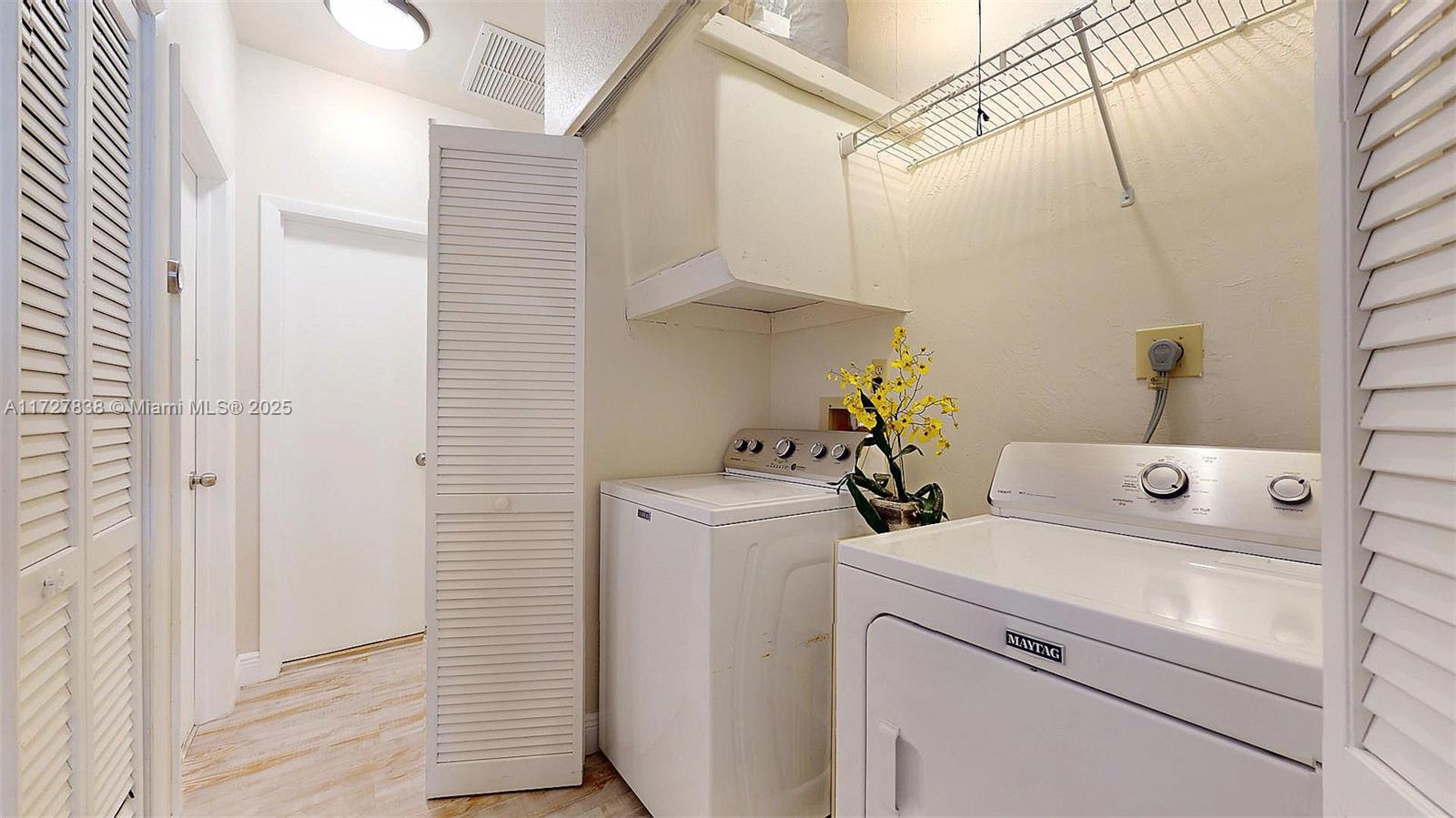 STILLWRIGHT POINT NO 2 - Residential