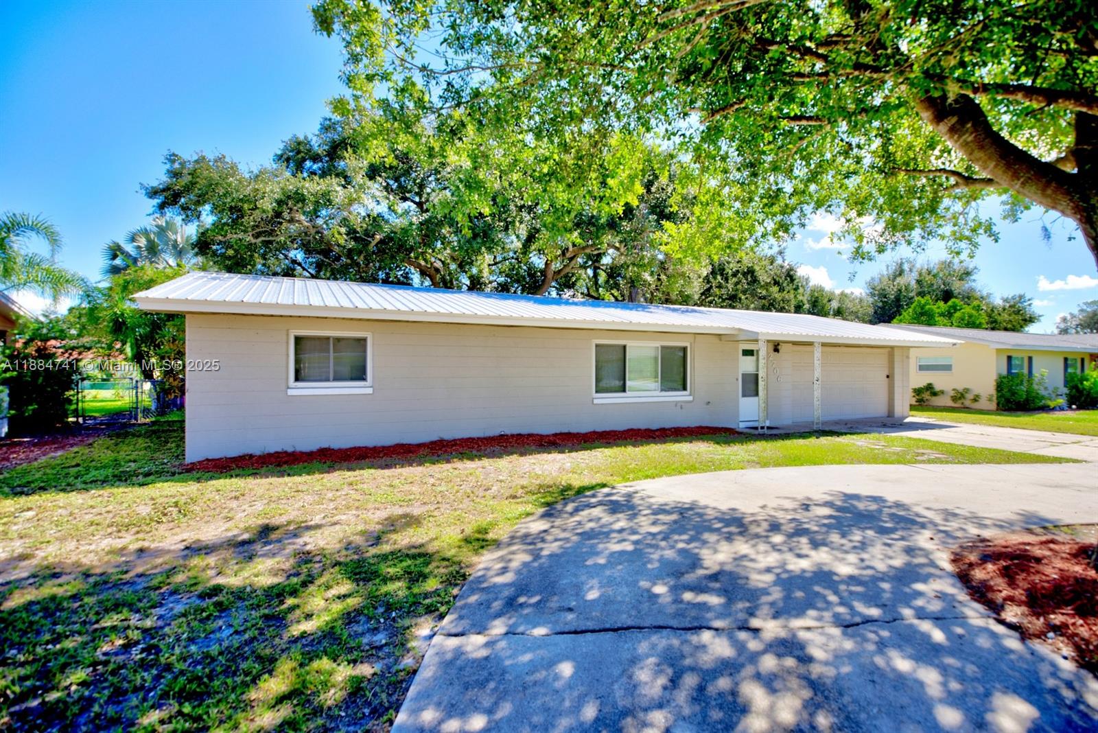 GOLFVIEW ESTATES - Residential