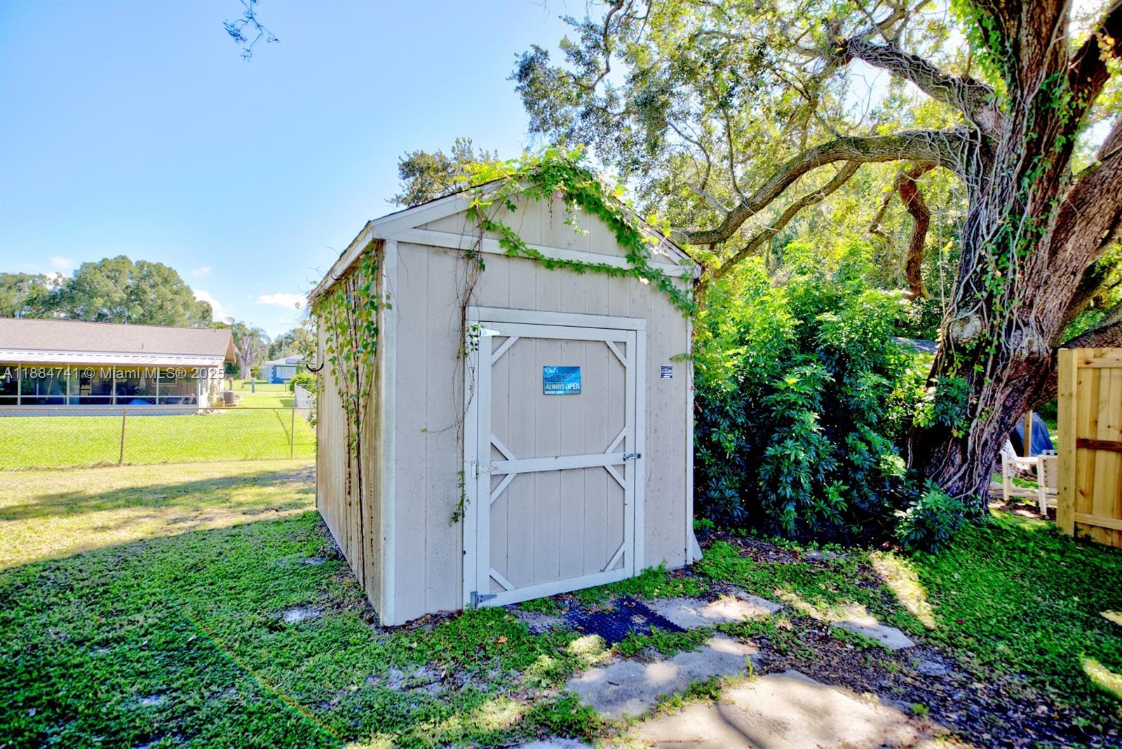 GOLFVIEW ESTATES - Residential